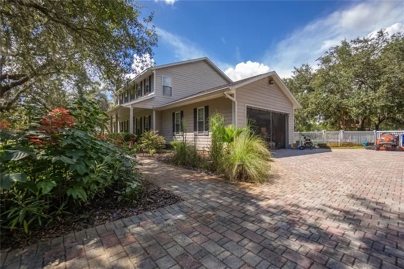 9709 E Baymeadows Dr, FL