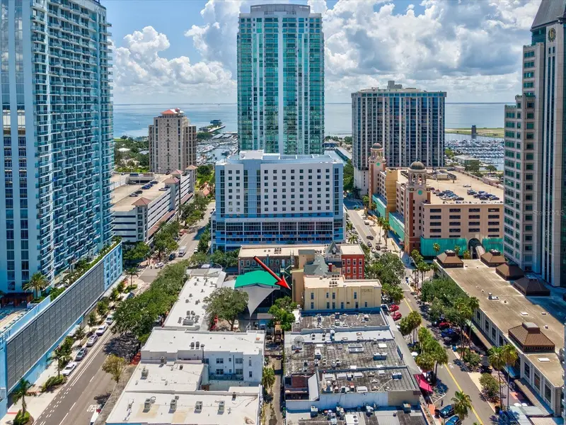 215 Central Ave #3f, FL