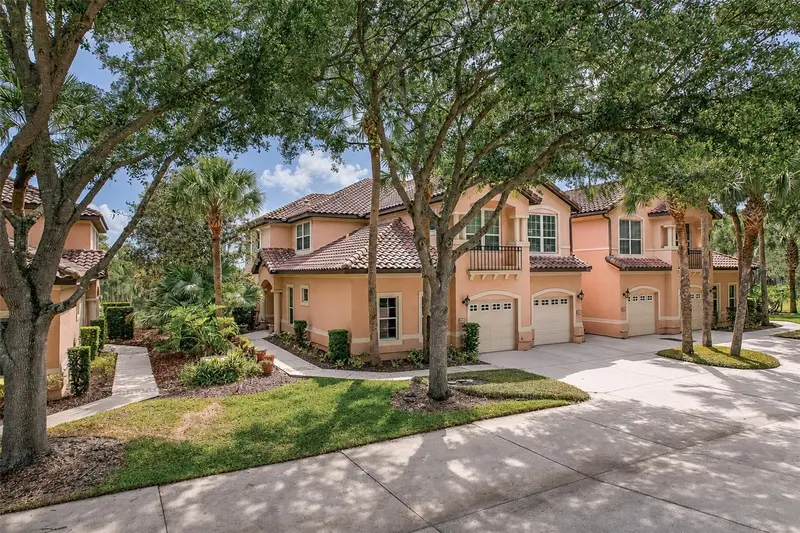 901 Camino Real Blvd #901, FL