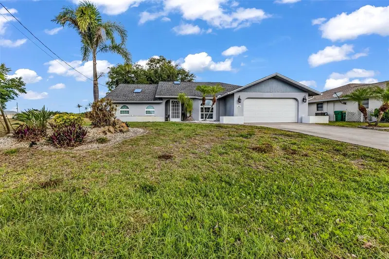 303 Rotonda Cir, FL
