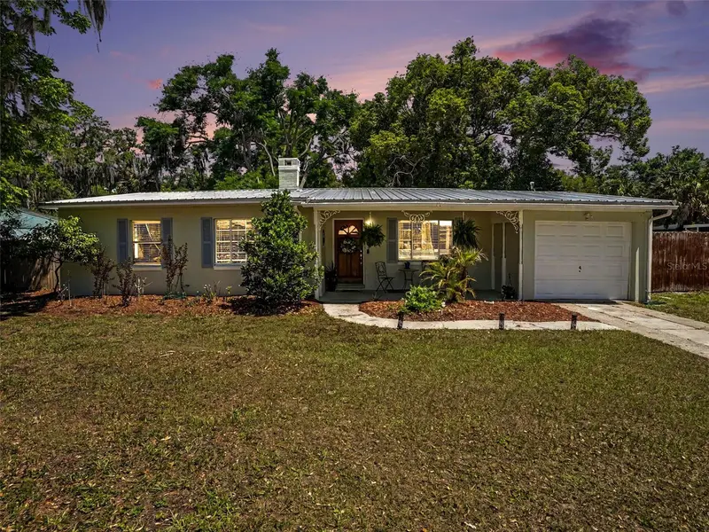315 W 11th Ave, FL