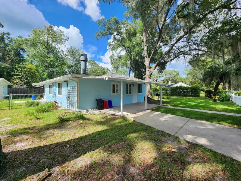 1014 Ne 10th Pl, FL