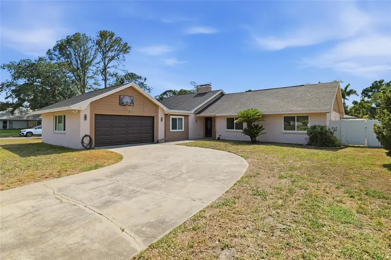 11807 Nicklaus Cir, FL