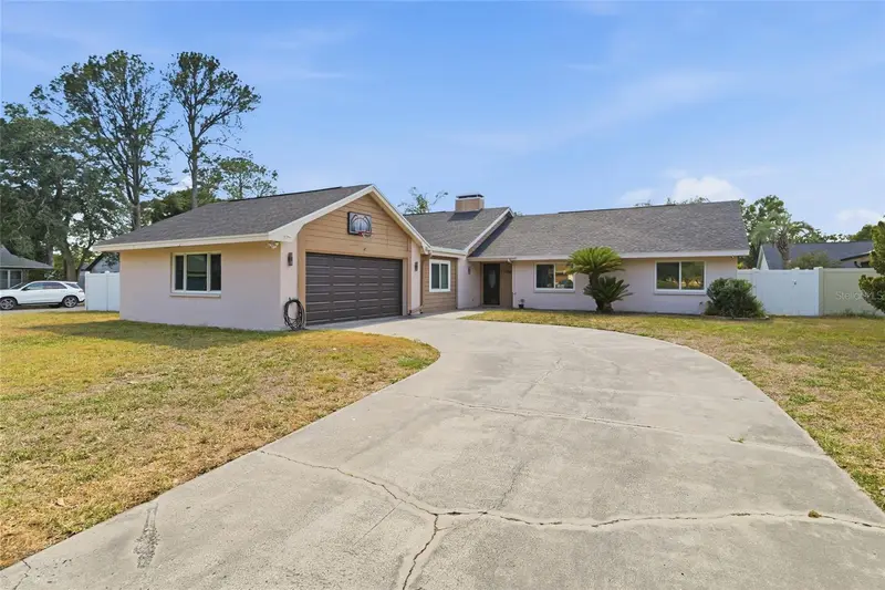 11807 Nicklaus Cir, FL