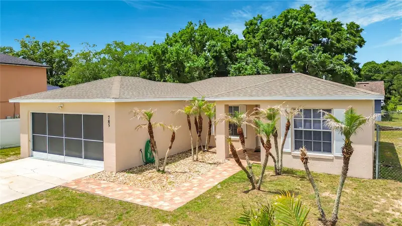 785 Mink Ct, FL
