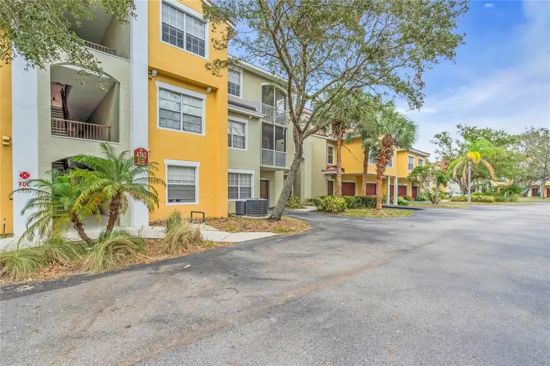 4763 Travini Cir #3-303, FL