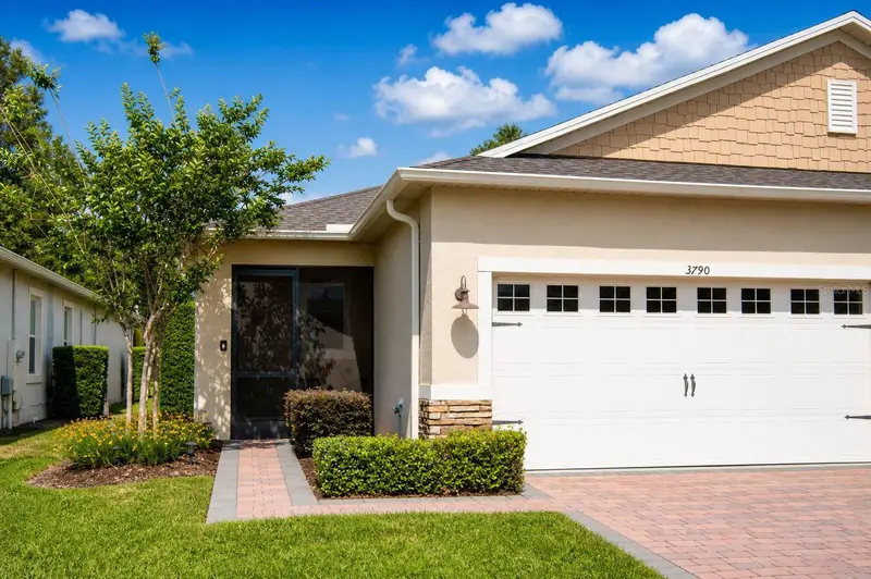 3790 Myrtle Oak Ct, FL