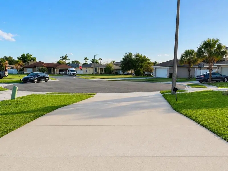 14701 Madonna Lily Ct, FL