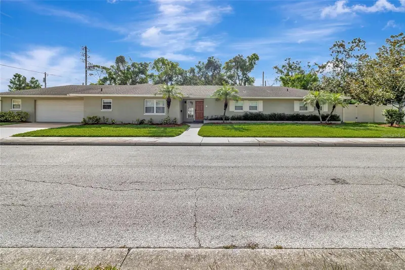 205 S Woodland St, FL