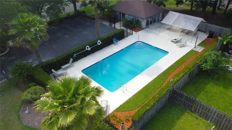 2509 Nw 37th Pl, FL