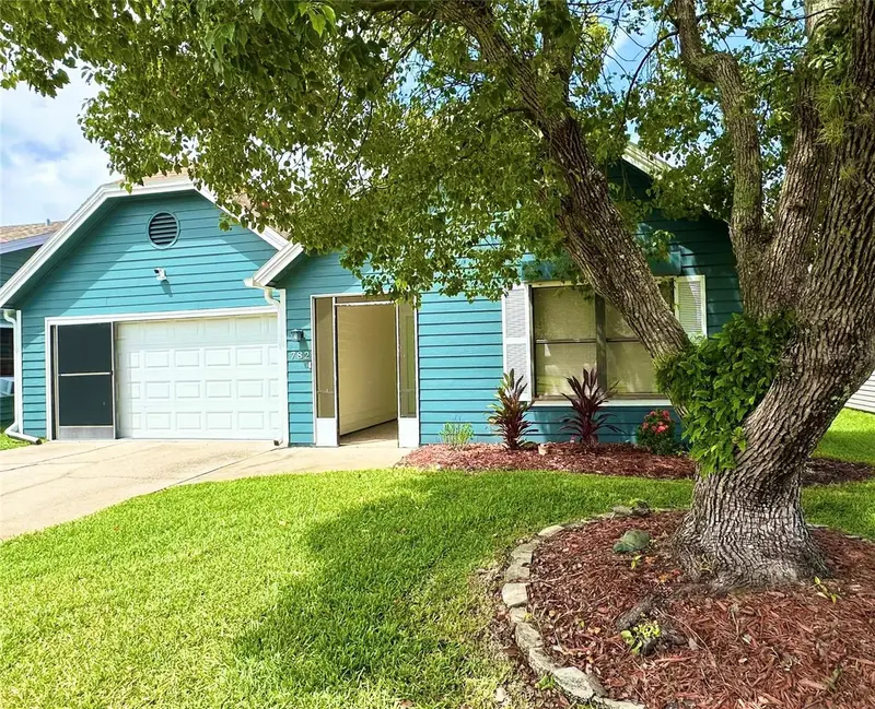 782 Pine Shores Cir, FL