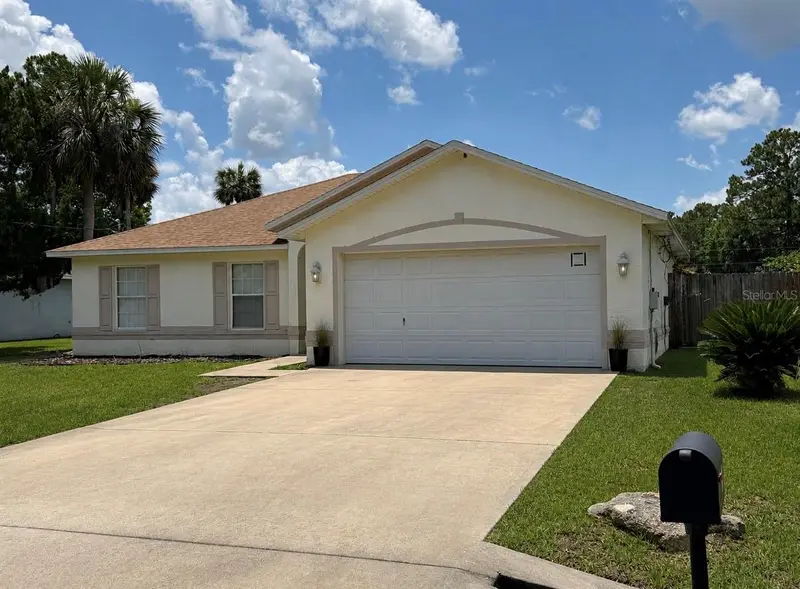 36 Port Royal Dr, FL