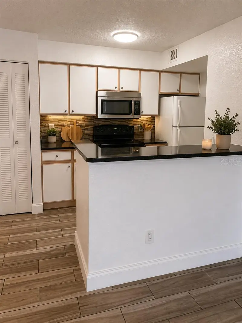2208 Antigua Pl #938, FL