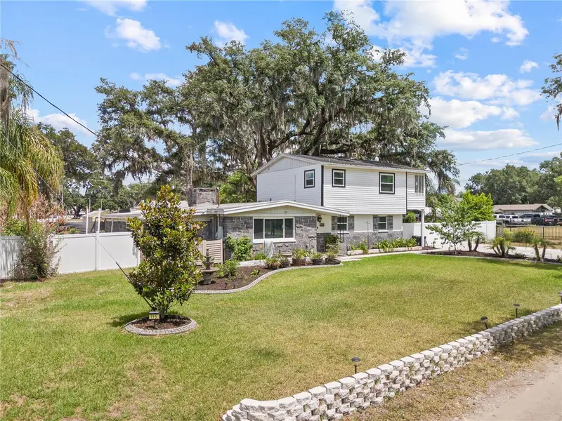 115 Ten Oak Pl, FL