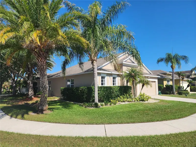 801 Cressa Cir, FL
