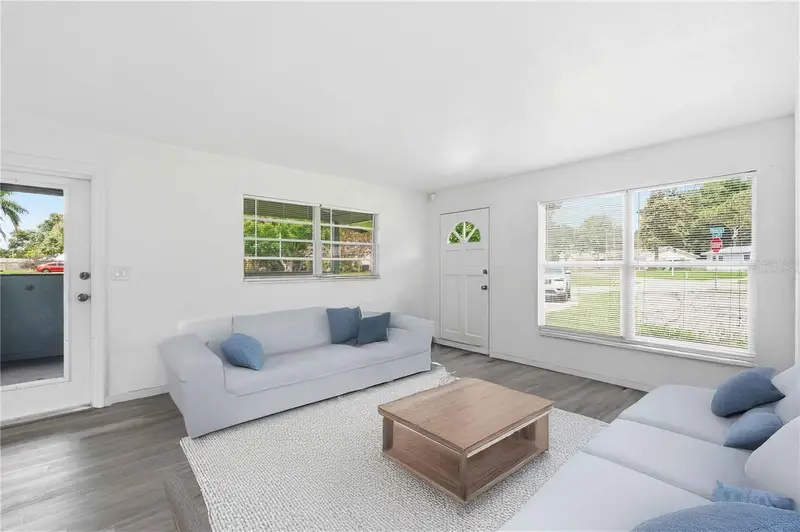3125 Daryl Ter, FL