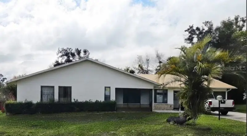 555 Silver Course Cir, FL