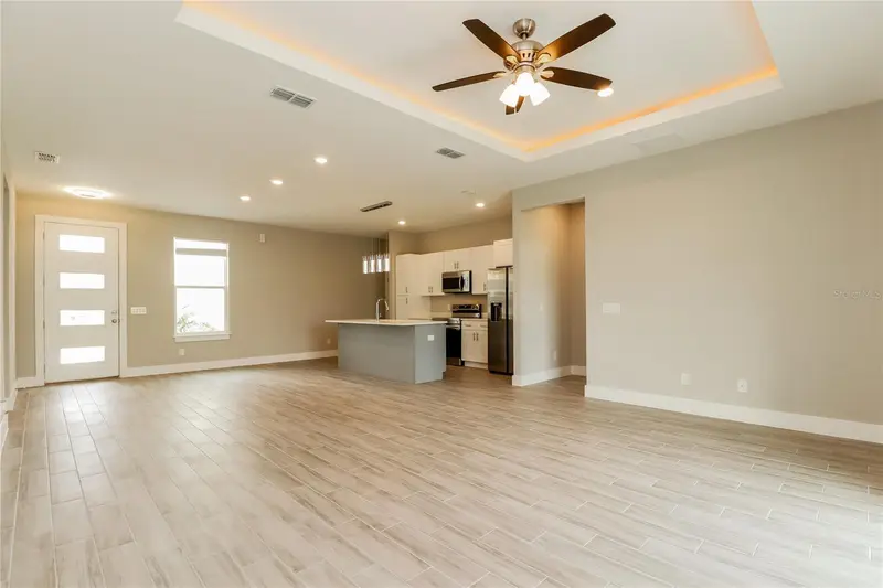 260 Gladiola Ct, FL