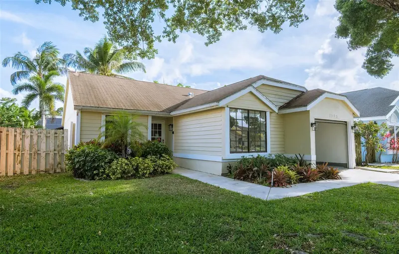 1222 Ute St, FL