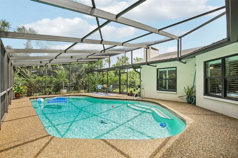 4541 Charing Cross Rd, FL