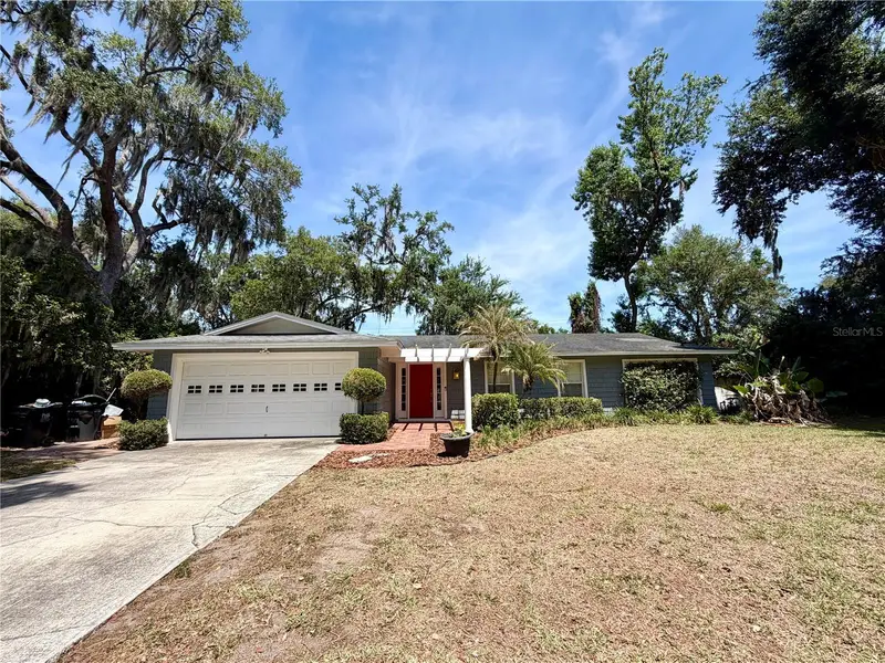 6322 Oak Sq E, FL