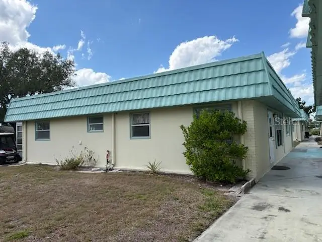 101 Cambridge Trl #200, FL