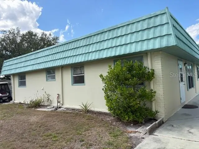 101 Cambridge Trl #200, FL