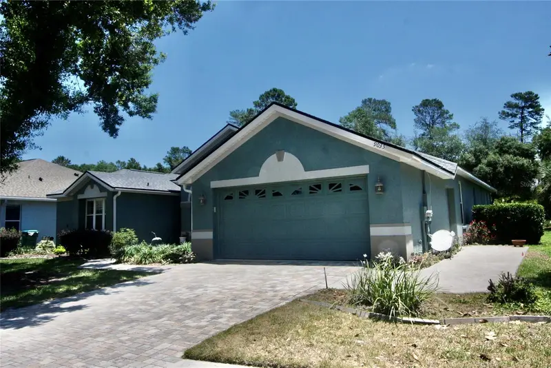 9035 Laurel Ridge Dr, FL