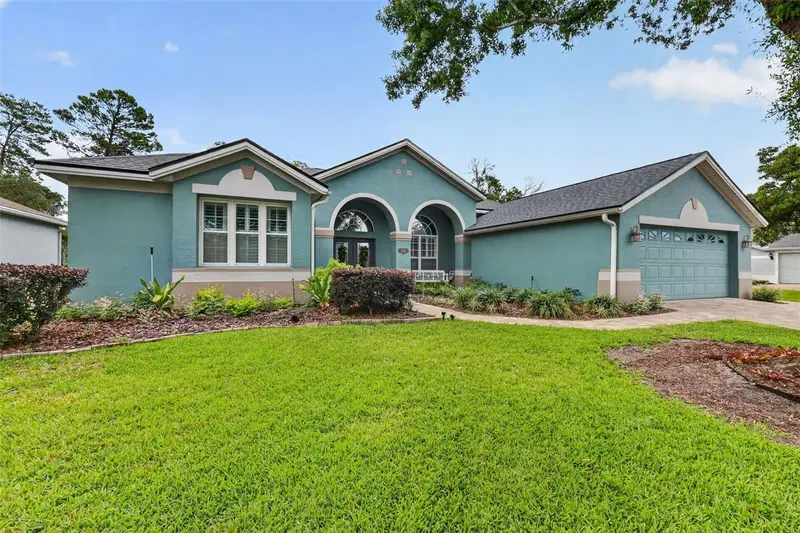 9035 Laurel Ridge Dr, FL