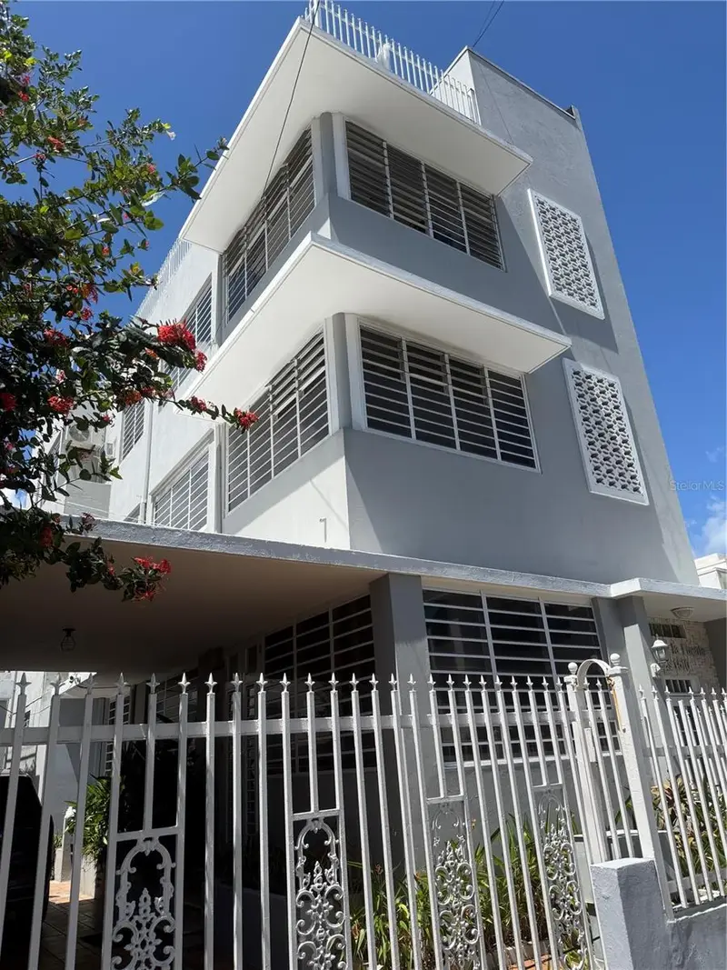 1510 Las MaríAs St., PR