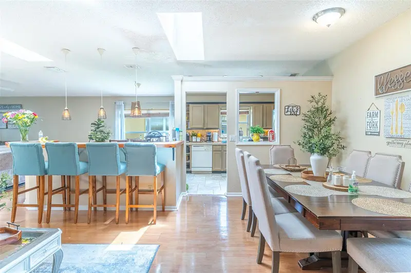 549 Short Pine Cir, FL