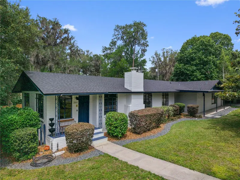 2002 Nw 11th Rd, FL