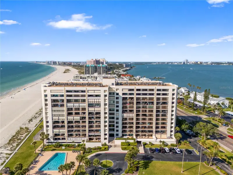 1460 Gulf Blvd #412, FL