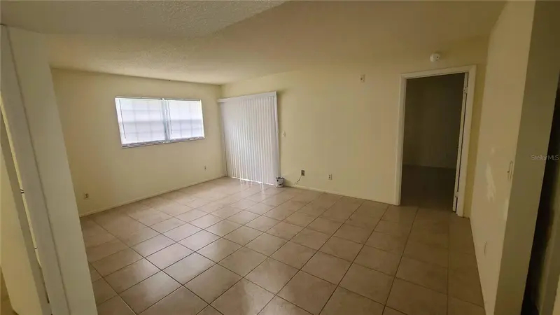 454 Fairways Cir #B102, FL