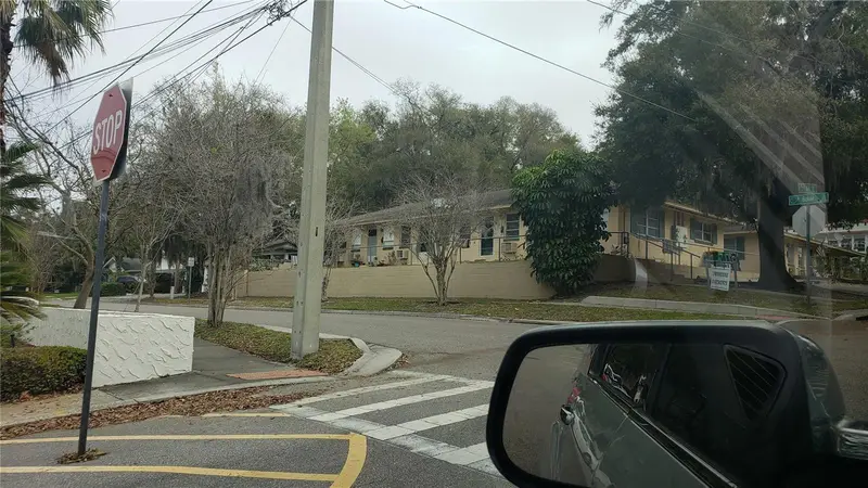 608 N Baker St, FL