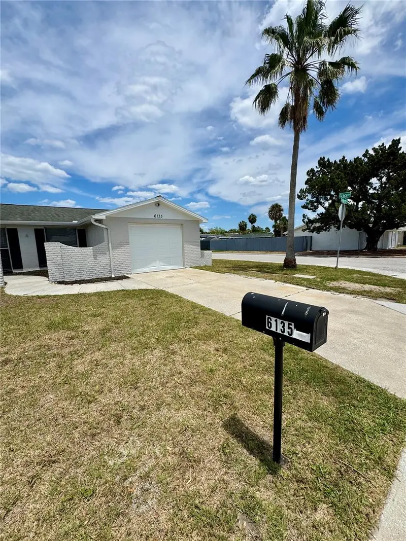 6135 Seabreeze Dr, FL