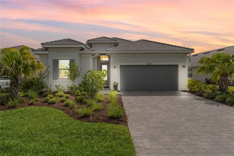 15847 Sugar Hill Dr, FL