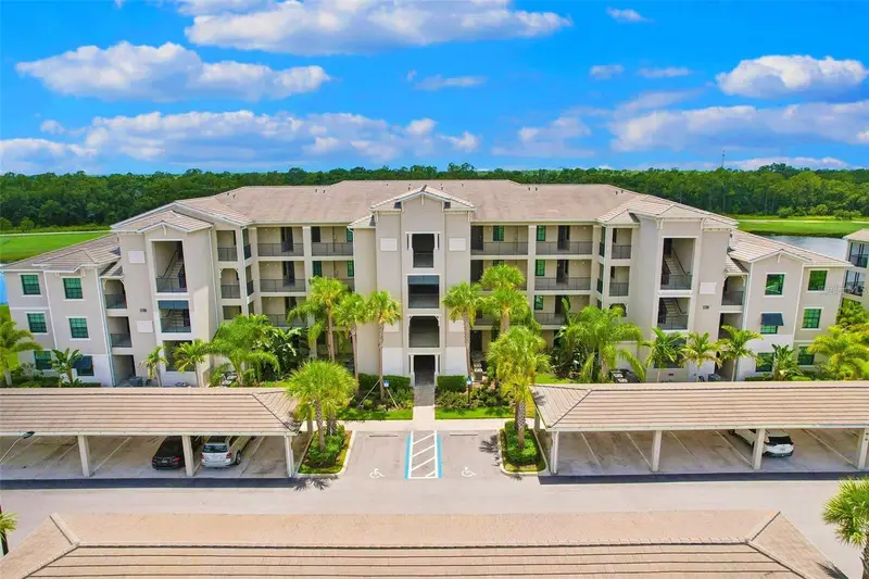 17704 Gawthrop Dr #201, FL