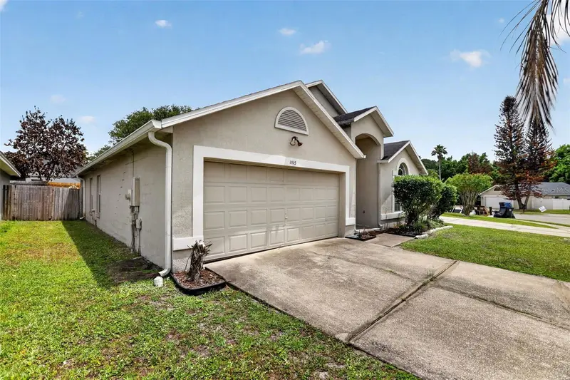 1015 Bartlett Ct, FL
