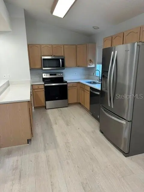1525 Challenger Ave, FL