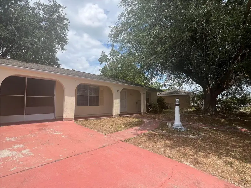 8250 Lombra Ave, FL