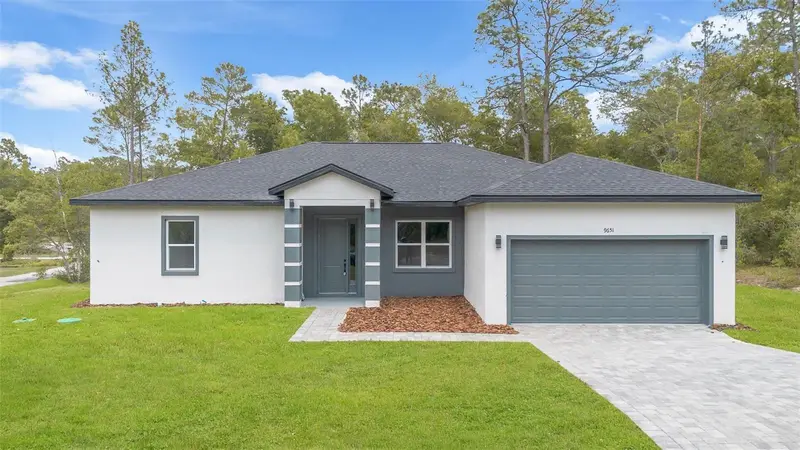 9651 W Pineview Way, FL