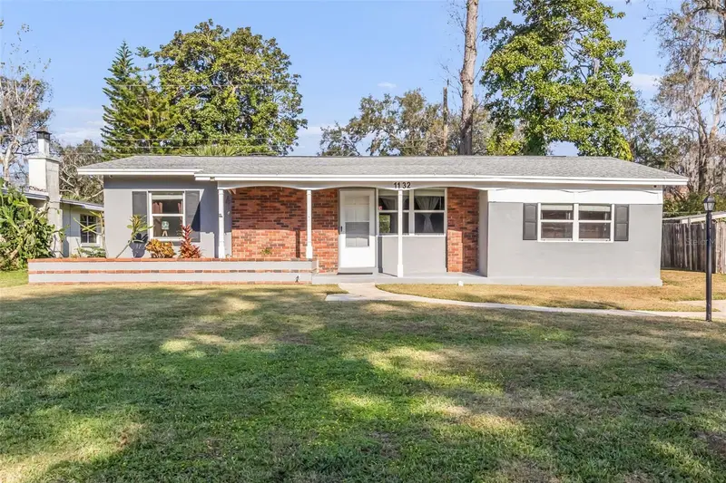 1132 Clearwater Rd, FL