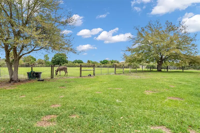 17255 Nw 272nd St, FL