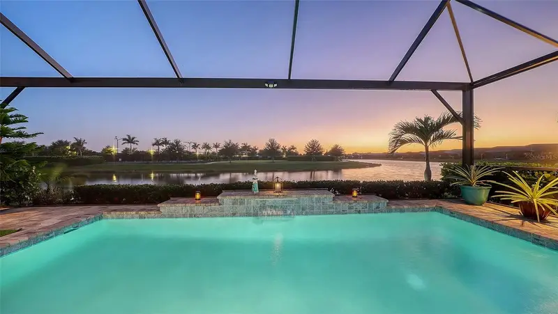 4921 Surfside Cir, FL