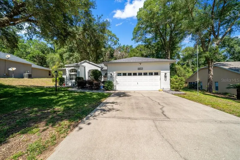 8859 Sw 196th Avenue Rd, FL