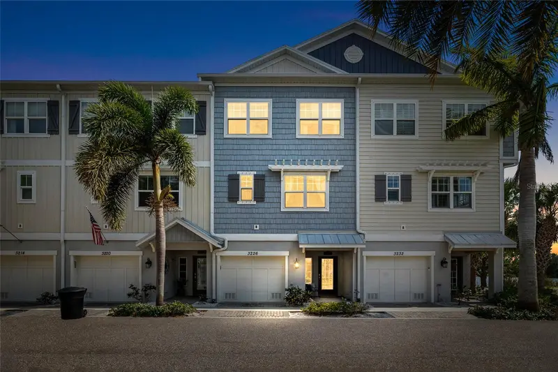 3226 Nautical Pl S, FL