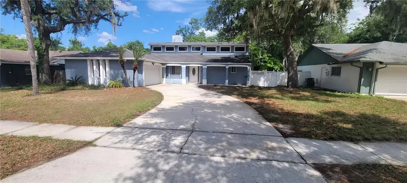437 Sundown Trl, FL