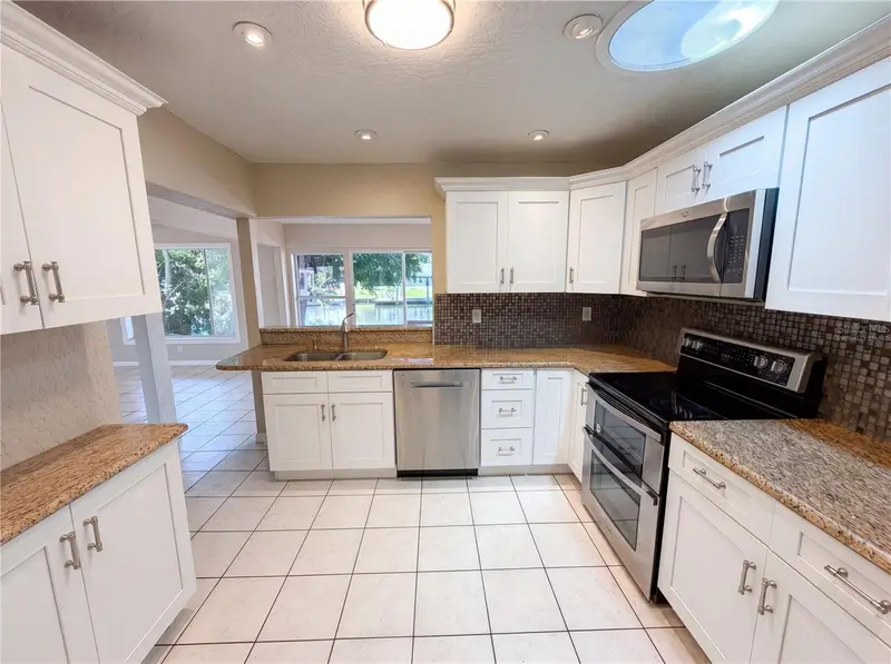 406 Skylark Blvd, FL