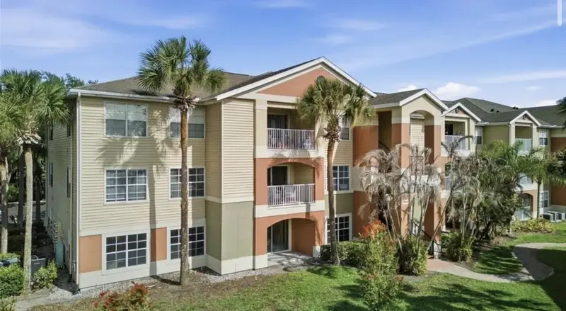 1929 Summer Club Dr #105, FL